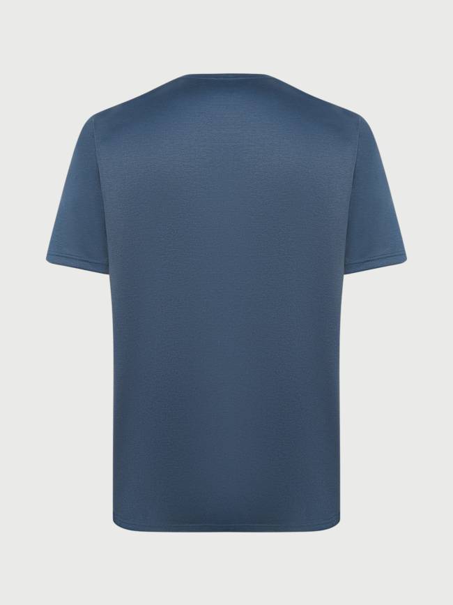 Футболка светло-синяя
